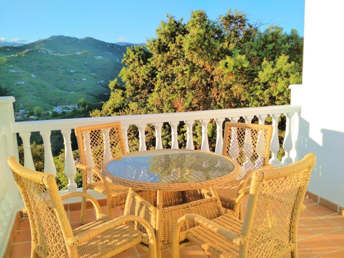 Villa Las Encinas Costa Del Sol Торокс Екстериор снимка